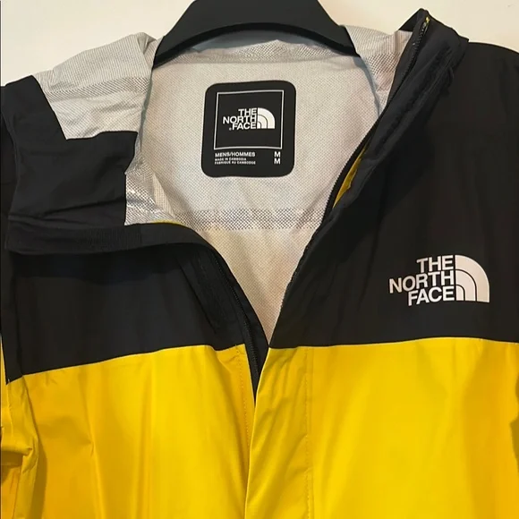 The North Face Yellow and Black Lightweight Shirt Jacket